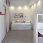 بيت ضيافة San Domenico مولا دي باري